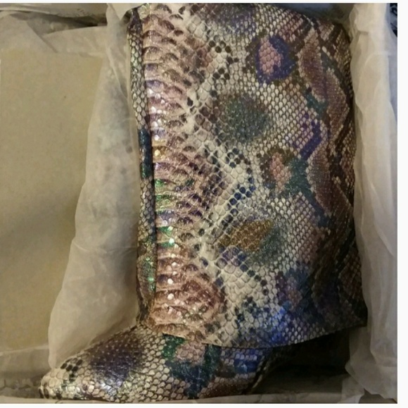 FIRM!LAST PR Snake Print Foldover Wedge Heel Boots - Picture 6 of 6